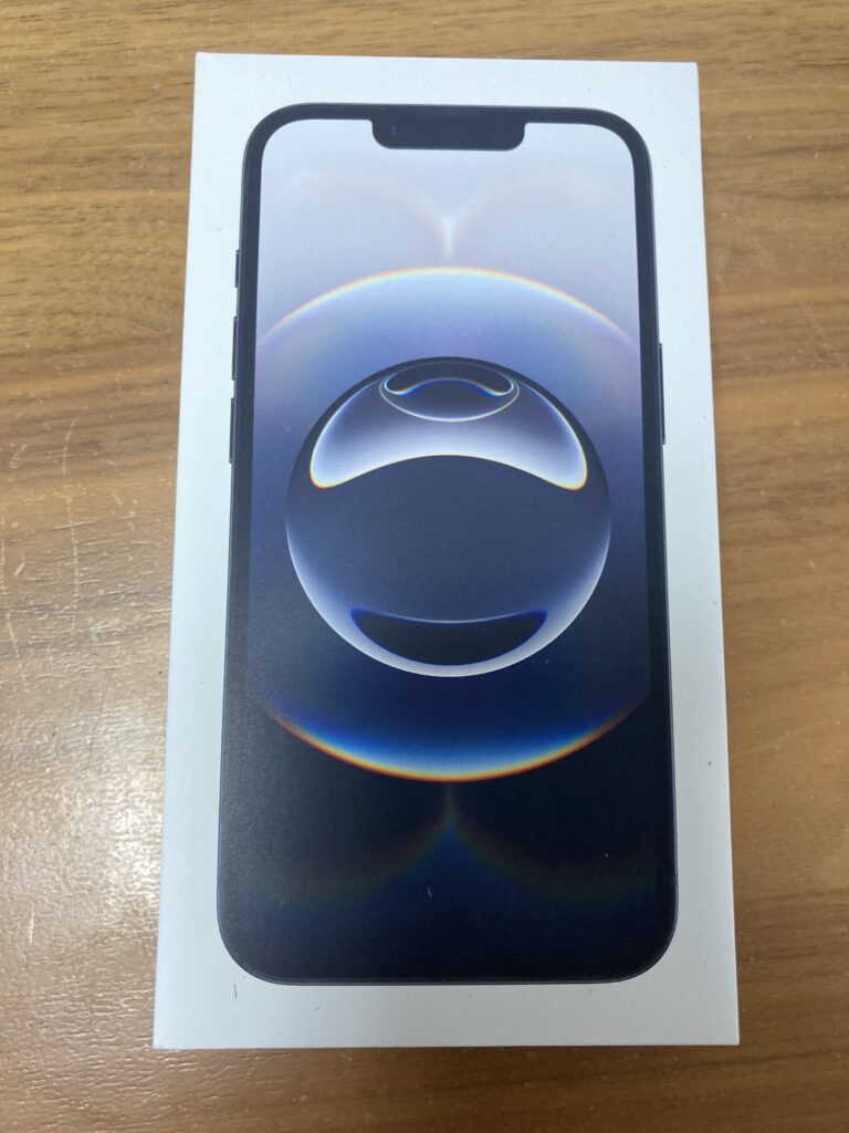自宅で実際に使用しているiPhoneの箱(外箱)